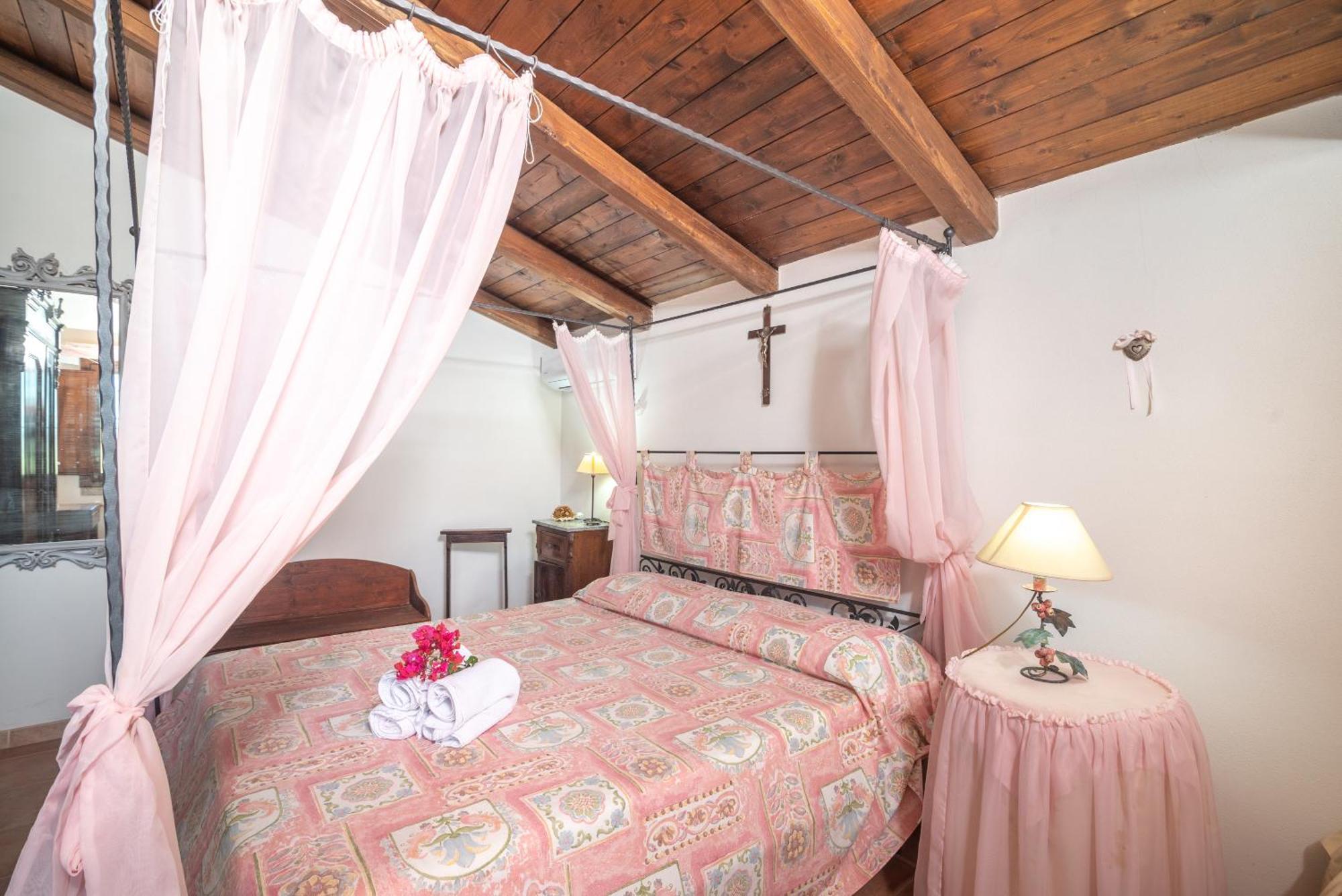Villa Peditoltu Olbia Ngoại thất bức ảnh
