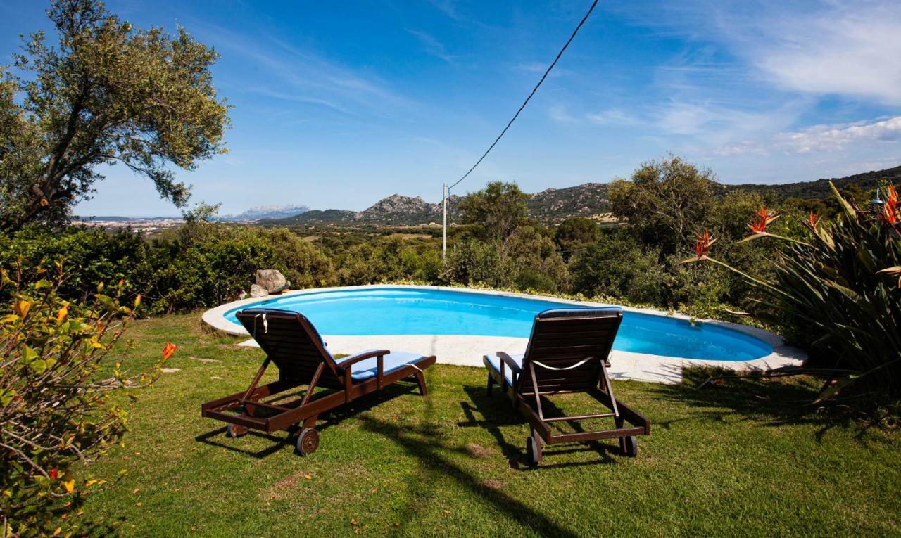 Villa Peditoltu Olbia Ngoại thất bức ảnh